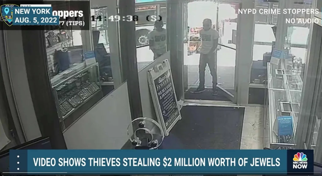 Thieves stealing jewels